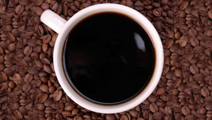 6 Gesundheitliche Vorteile Von Kokosöl In Kaffee – Basierend Auf Der Wissenschaft